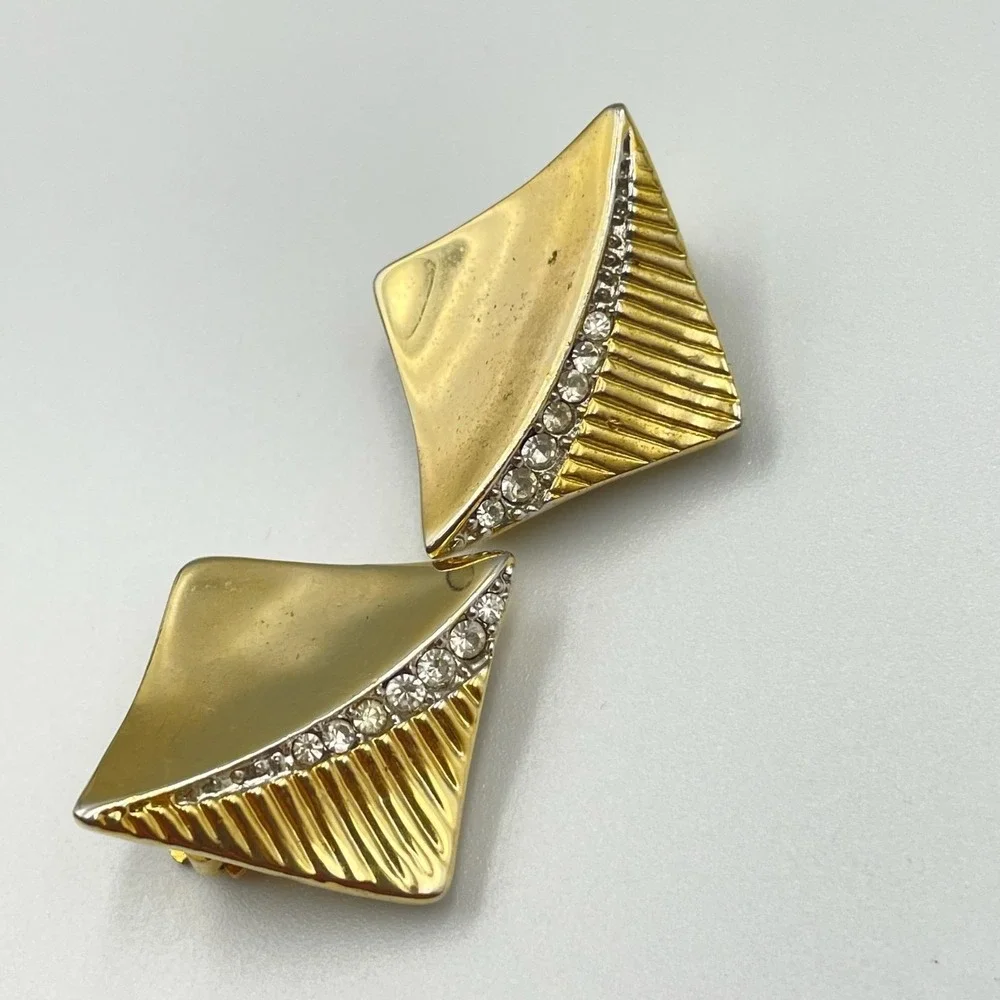 Vintage Gold Tone Square Clip On Earrings‎ Pave Rhinestone Modernist Statement